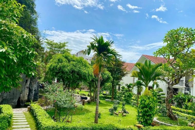 Tam Cốc La Montagne Resort & Spa Ninh Bình